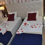 Kleopatra Micador 4*