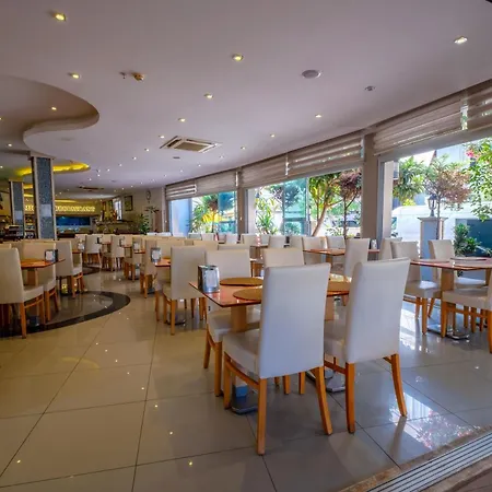 Hotel Kleopatra Micador 4*