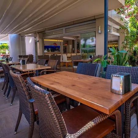 Hotel Kleopatra Micador