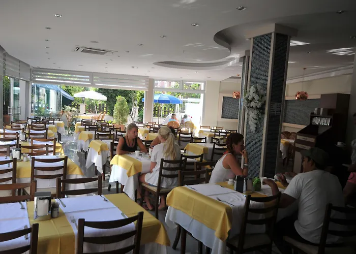 Hotel Kleopatra Micador