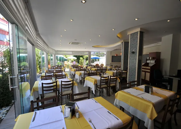 Kleopatra Micador 4*