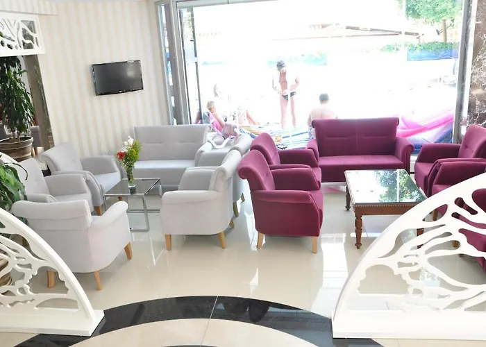 Ξενοδοχείο Kleopatra Micador 4*