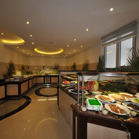 Готель Kleopatra Micador